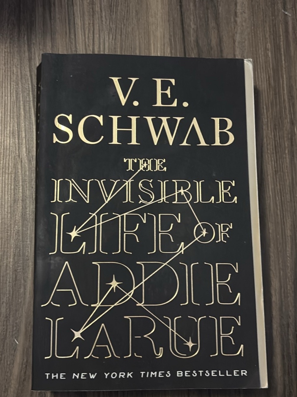 V.E. Schwab "The Invisible Life of Addie LaRue" — Black & Gold